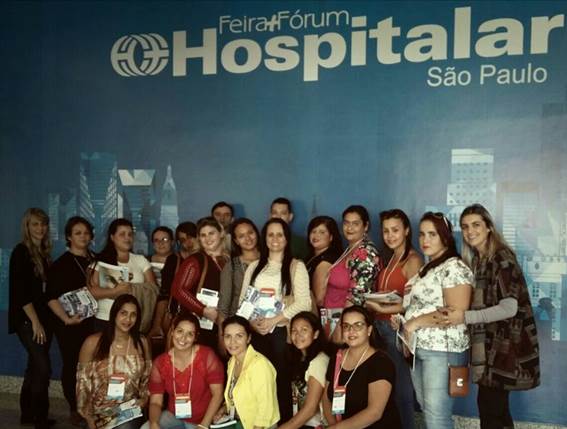 Alunos do Curso de Técnico em Enfermagem da ETEC de Jales, prestigiam Feira Hospitalar em São Paulo 2016.